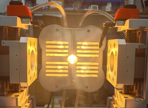 “專精特新企業(yè)”朗普光電—16 年深耕特種光源，賦能科研紅外線加熱全場景需求